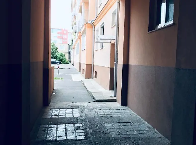 Prikopova 2 * Pozsony